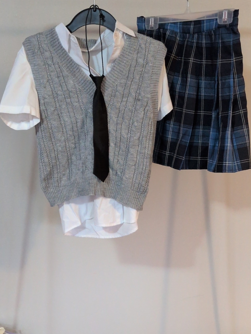 Girls Grey Cable-Knit Vest Top with Black Tie